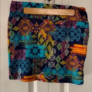 EUC xhilaration aztec mini skirt (M)